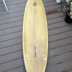 6’10 Midlength Surfboard
