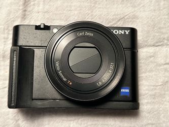 Sony RX100 20.2 MP 3.6 x Compact Digital Camera