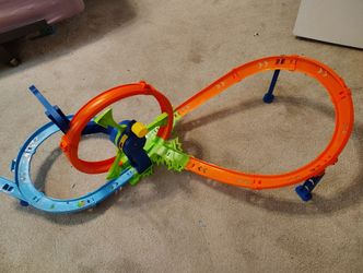Hot Wheels Rapid Launch And Loop Track