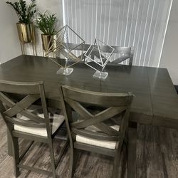 Dining Set  From City Furniture