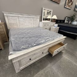 4 PC KING BEDROOM SET 
