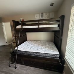 Twin-over-Full Bunk Bed (Living Spaces) 