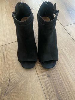 Women heels