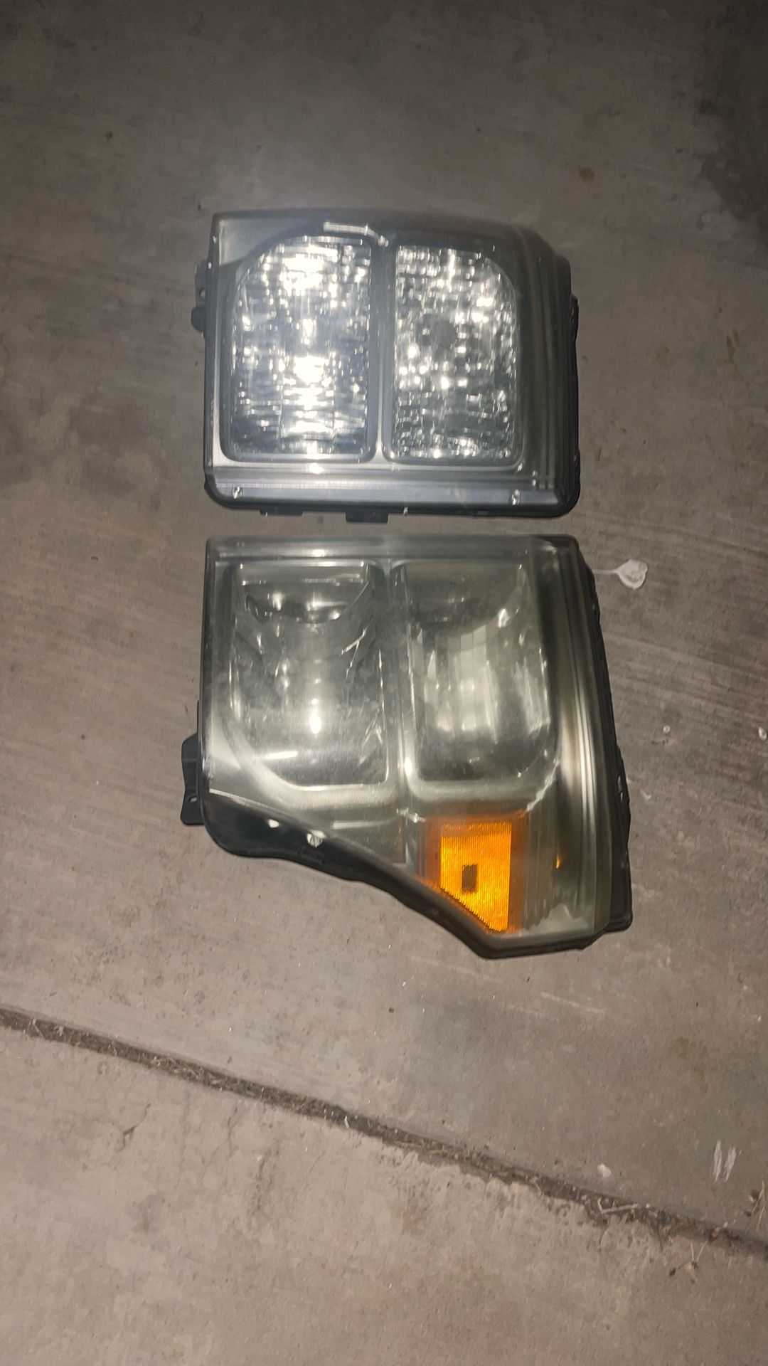 Headlights 2011-2016 Ford F250 F350 F450 F550 Super Duty Chrome Pair OEM