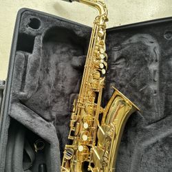 YAMAHA YAS-280  SAXOPHONE