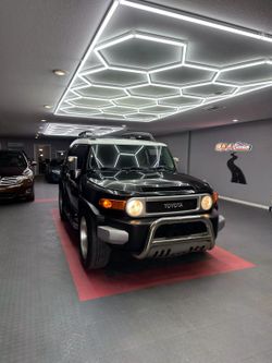 2007 TOYOTA FJ CRUISER V6 1-OWNER