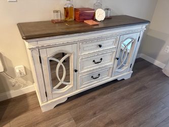 Bar / Server