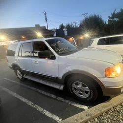 2004 Ford Expedition