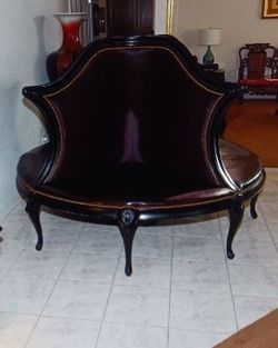 4 Seating Chair