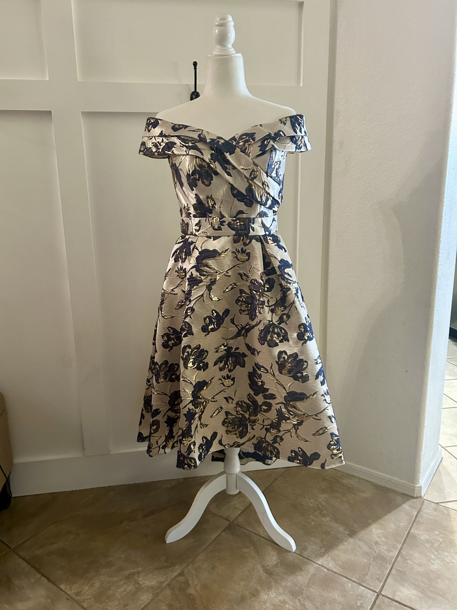 Oleg Cassini Wedding Guest Dress Size 8
