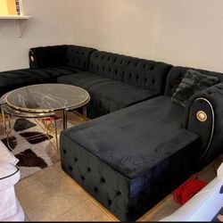 BLACK VELVET SECTIONAL 