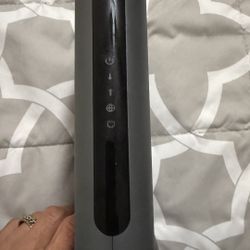 DOCSIS 3.1 Cable Modem Motorola Model: MB8600