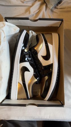 Jordan 1 Low  Gold Toe