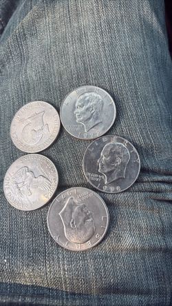 Dollars. 100 pieces.