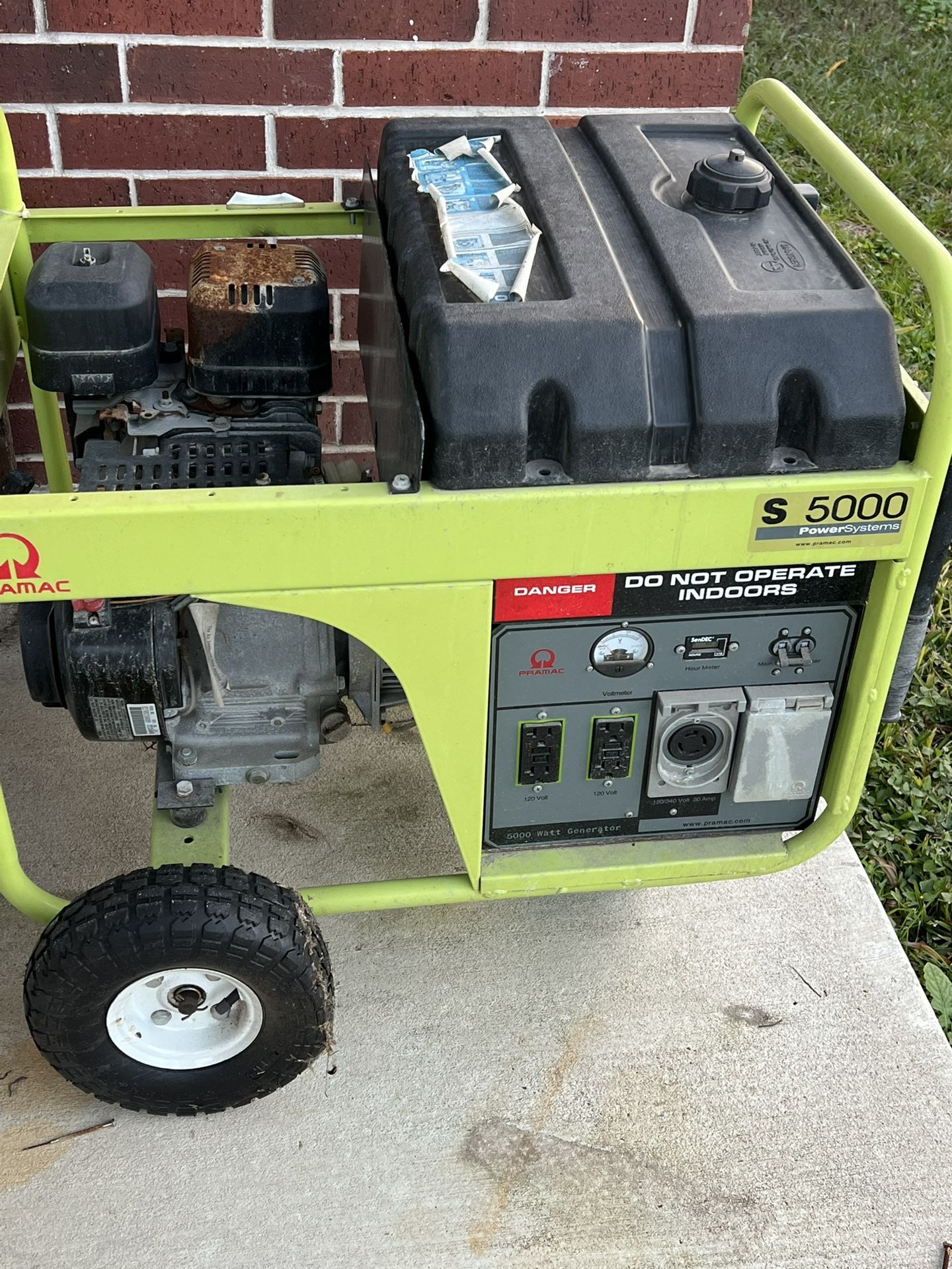 Pramac S5000 Generator