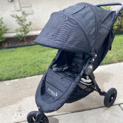 Baby Jogger City Mini GT2 All-Terrain Stroller Black Complete with Adjustable Handlebar Hand-Operated Parking Brake