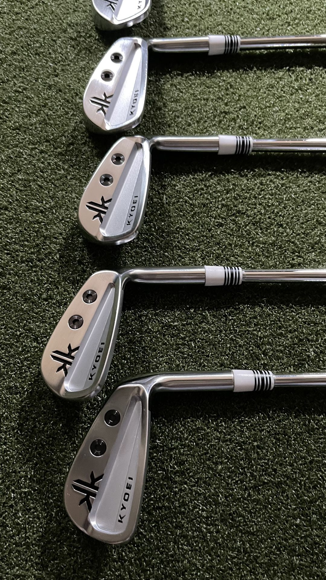 Kyoei Dual Weighted Irons W/Modus 3 125 X