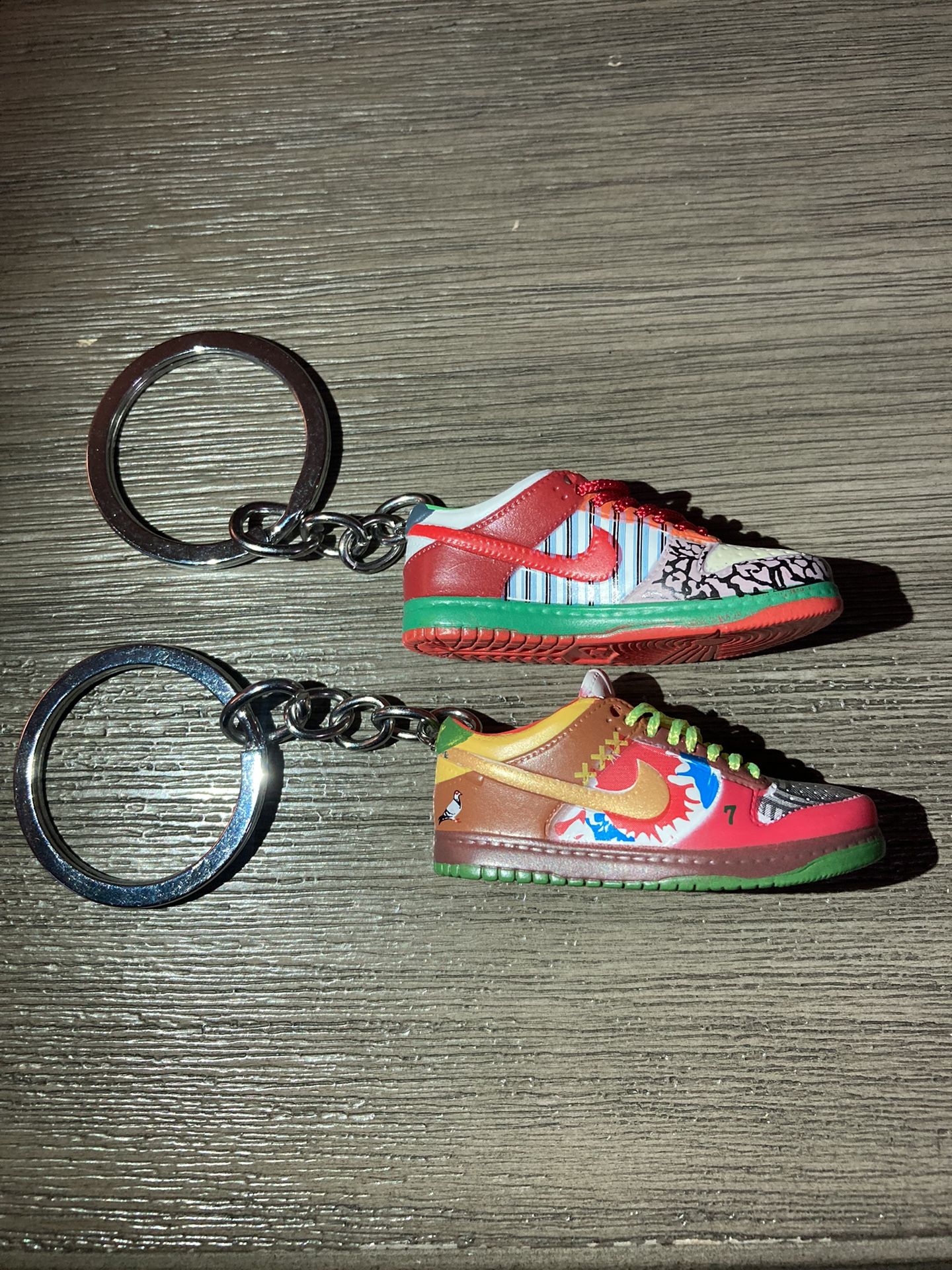 Mini Sneaker Keychain Nike SB Dunk Low What The Dunk