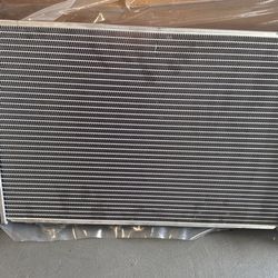 Radiator for chevy sonic 1.8 Lt 2016