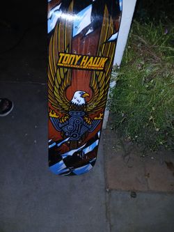 Tony Hawk Skate Board  Very Great Condition Used By Mr..Hawk Himself for A Commercial N AZ