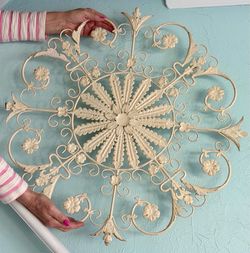 LARGE SHABBY CHIC INDOOR/OUTDOOR WALL DECOR