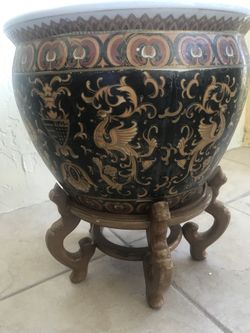 Plaint pot ceramic and basesold our