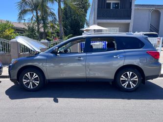2018 Nissan Pathfinder