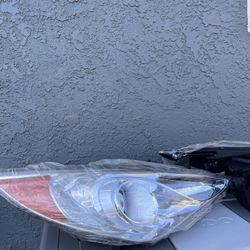 2011 Hyundai Sonata Headlights 