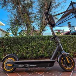 Electric scooter
