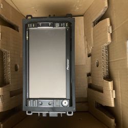 AVIC-D2 Double Din DVD Navigation System  And Radio