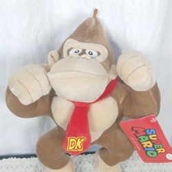 Super Mario Bros DONKEY KONG 2023 Nintendo 9” Plush Figure Stuffed DK Toy Doll
