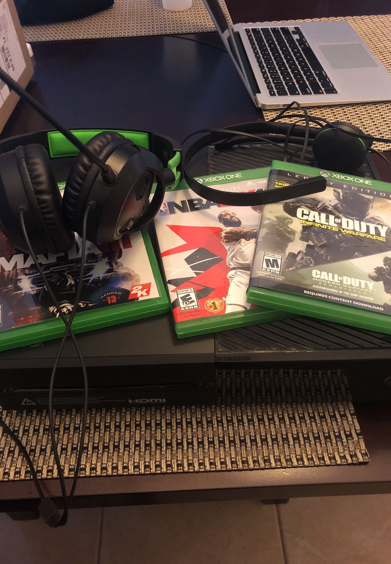 Great condition Xbox one with 3 games