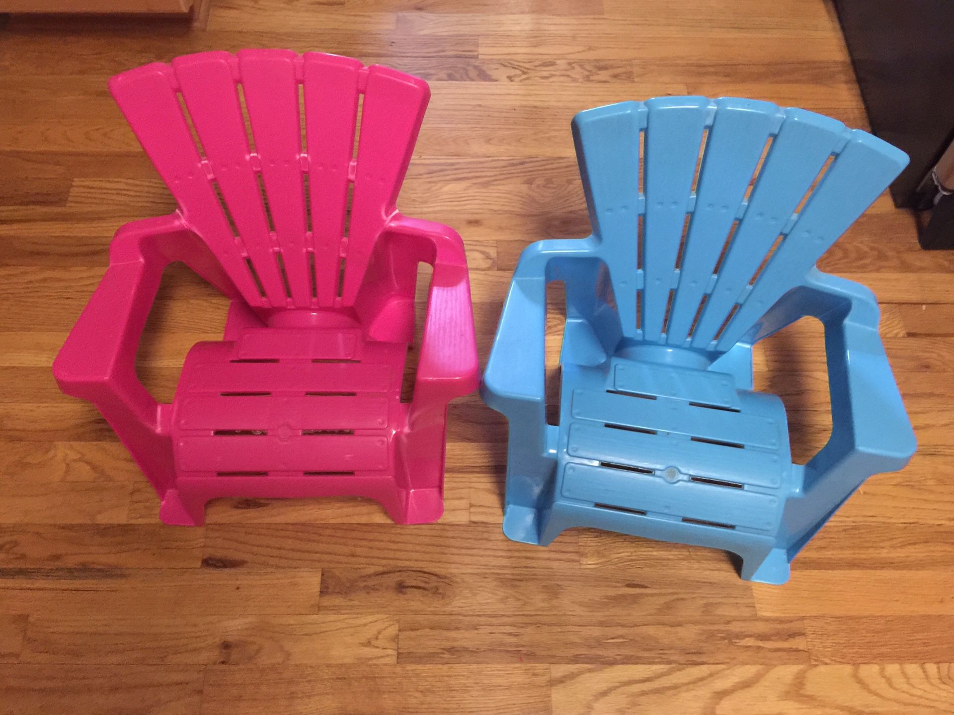 Little Tikes Garden Chairs