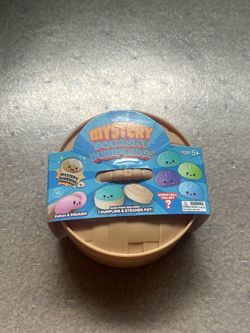 Mystery Squashy Dumplings Surprise Toy