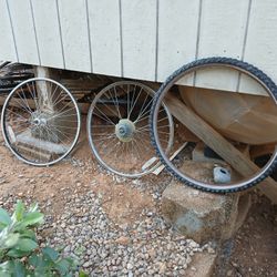 Two 26 inch Rims And One Tire 