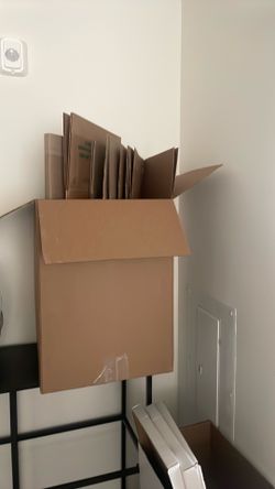 Free Moving Boxes
