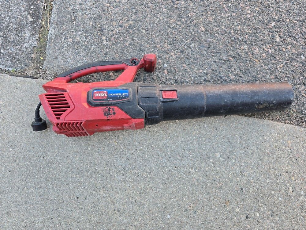 TORO POWER JET F-700