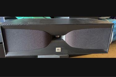 JBL Studio 520C 2-Way Speaker-Black
