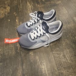 Nike Air Max Size 5Y