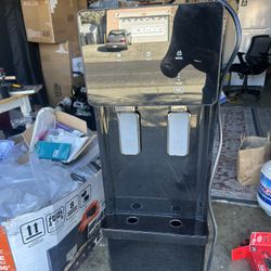 Water Dispenser 