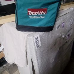 Makita Drill Set With Battery And Charger