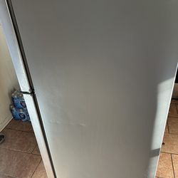 Electric Stove Refrigerator Both 250