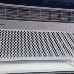 8000btu Windows Ac By Haier Smart WiFi.  Remote Control And Bracket Inc.  
