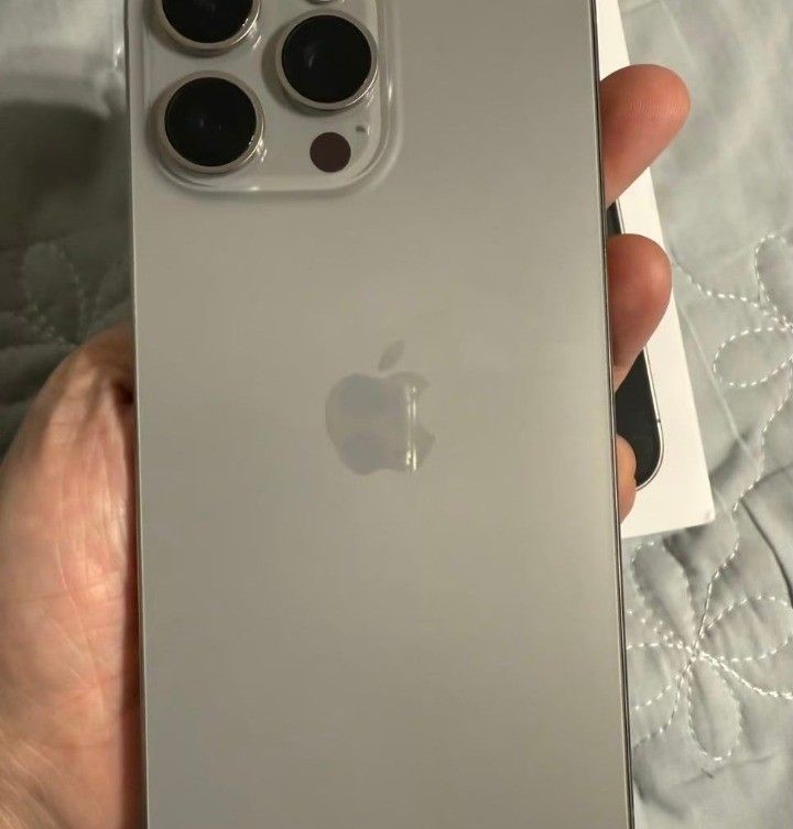 Iphone 15 Pro Max