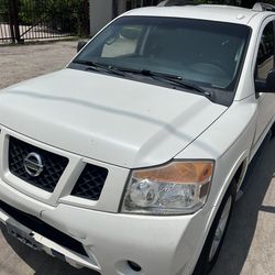 2015 Nissan Armada SV