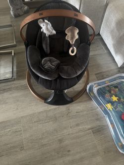 Baby swing Monamii With Music And 5 Speed 