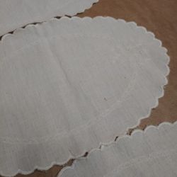Vintage table runners