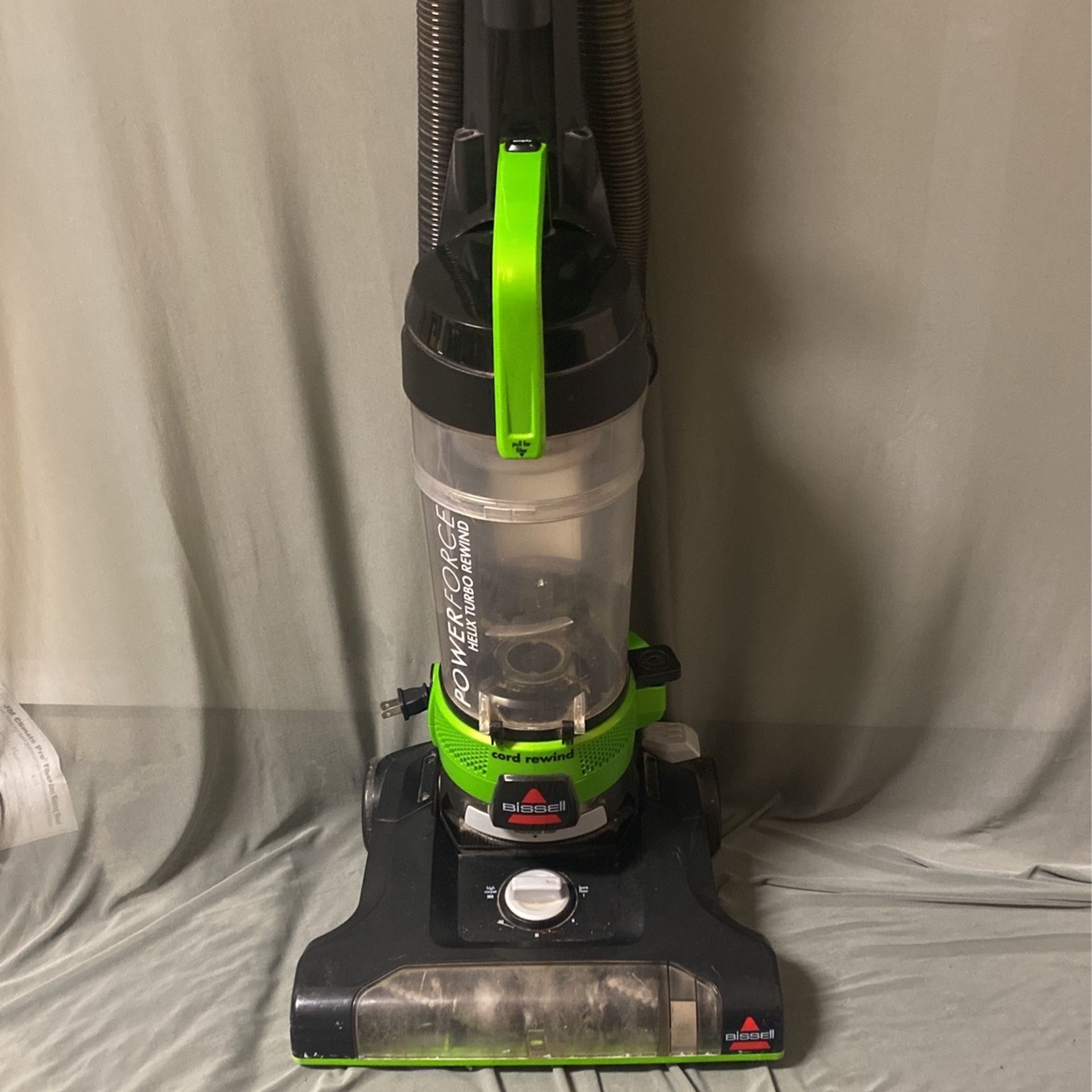 Bissell POWER FORCE HELIX TURBO REWIND Vacuum