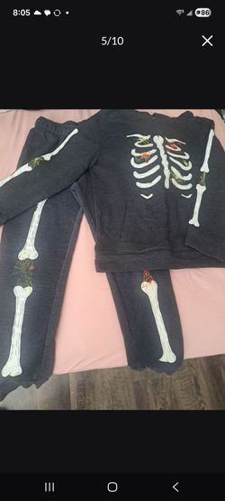 Boys skeleton sweatsuit