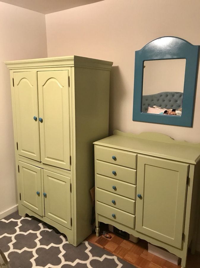 Bedroom set— Armoire, Dresser, Mirror